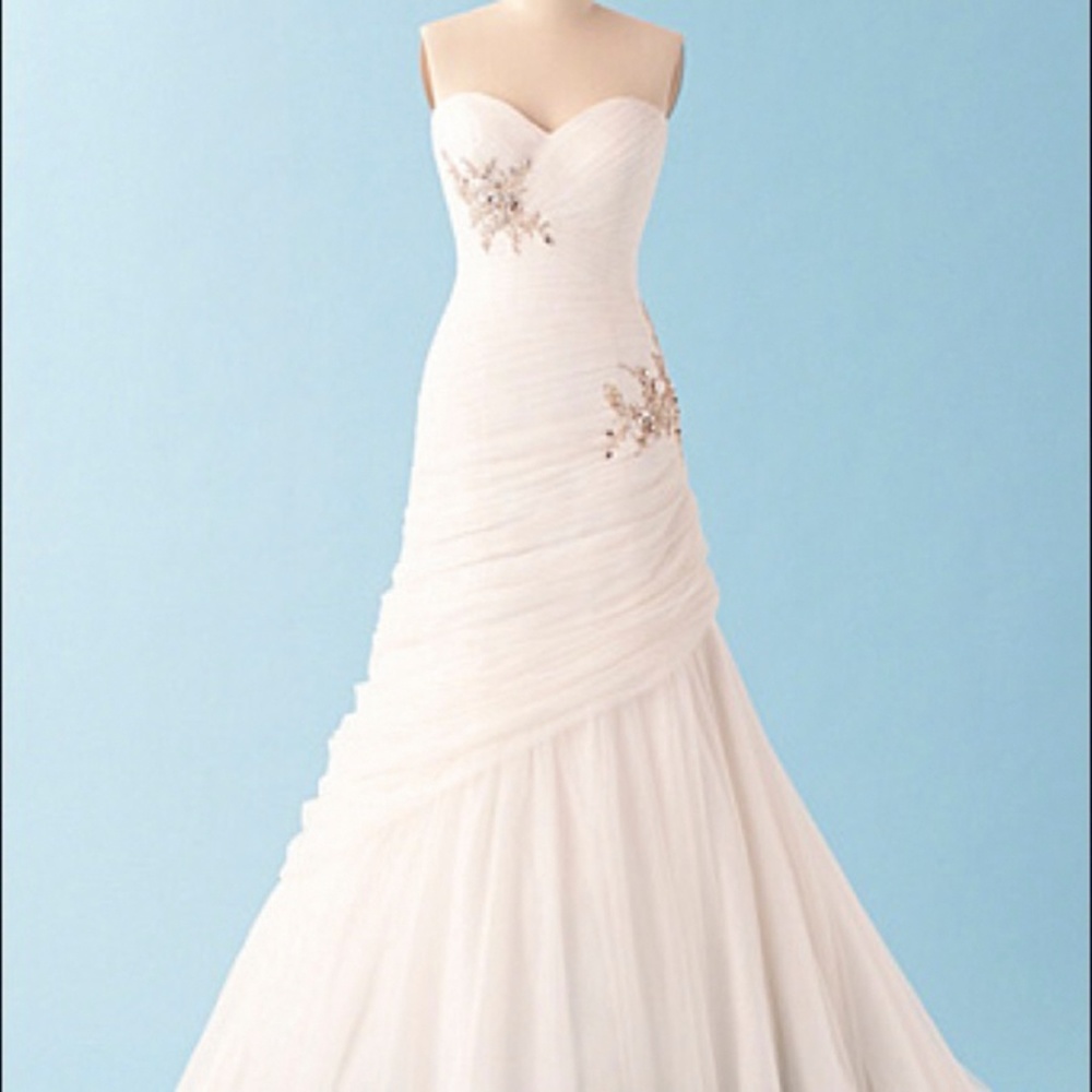 Alfred Angelo Rapunzel Wedding Dress